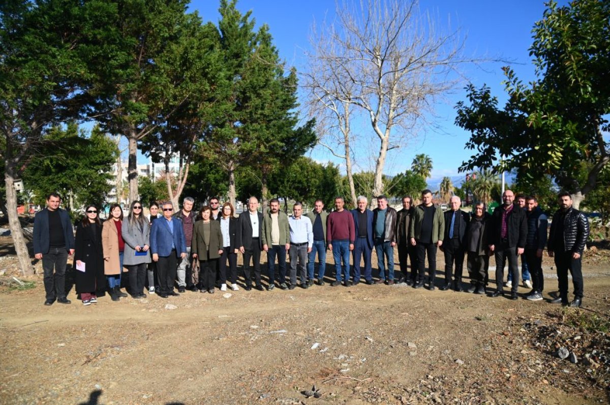 Rauf Denktaş Parkı Çalışmaları Yeniden Başlatıldı