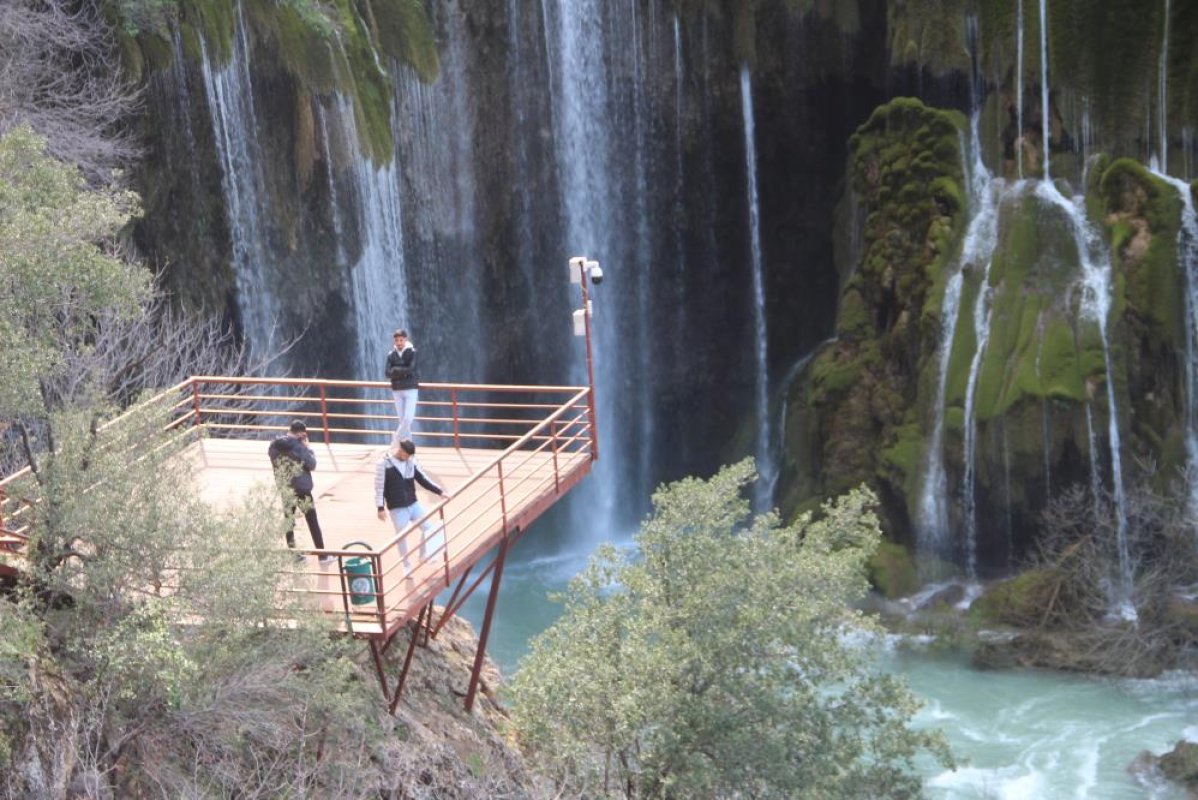 Mersin’in Saklı Cenneti Yerköprü Şelalesi