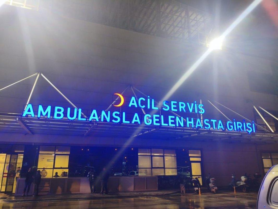 Tarsus’ta, Trafikte Silahlı Kavga