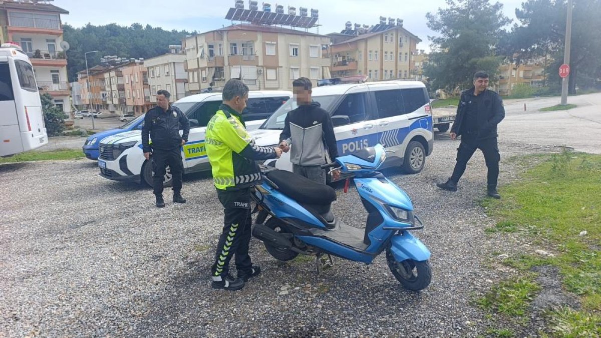 Antalya’da Sürücü Plakasını Kapattı, 223 Bin TL Ceza Yedi