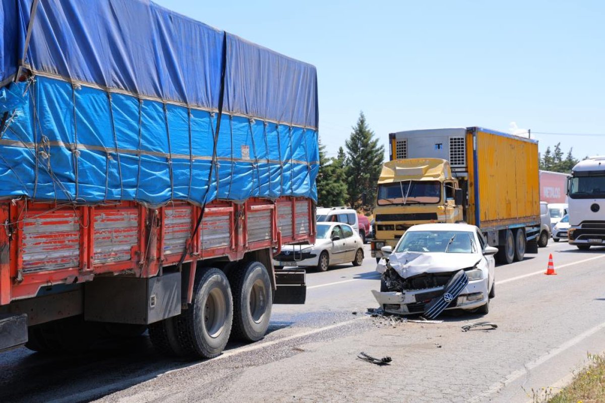 Kahramanmaraş'ta 2 Farklı Trafik Kazasında 2 Kişi Yaralandı
