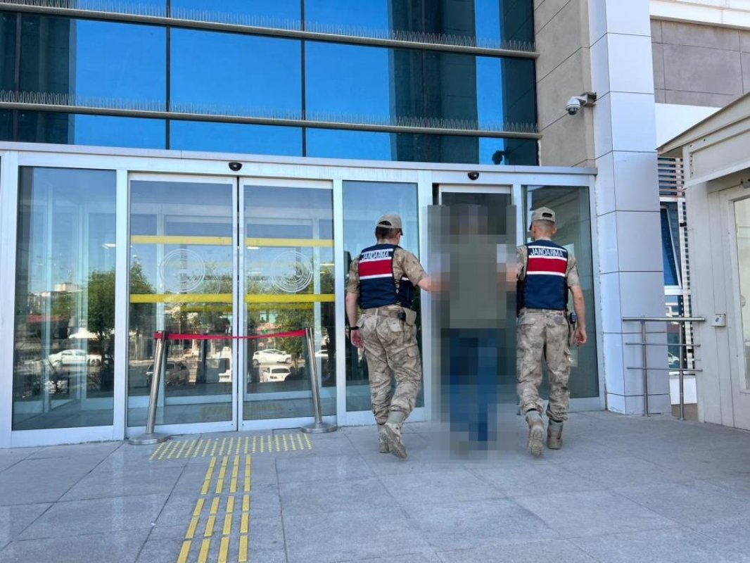 Siverek'te 5 Yıl Hapis Cezası Bulunan Firari Hükümlü Yakalandı