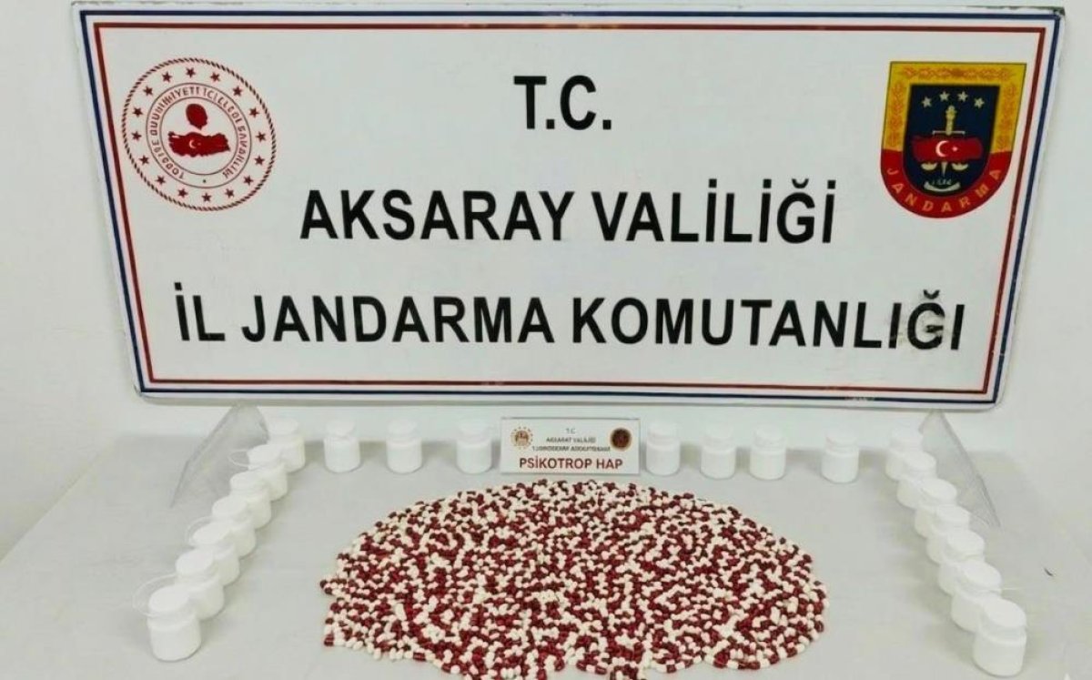 İzmir'den Aksaray'a Uyuşturucu Sevkiyatına Jandarma Darbesi: 3 Tutuklama
