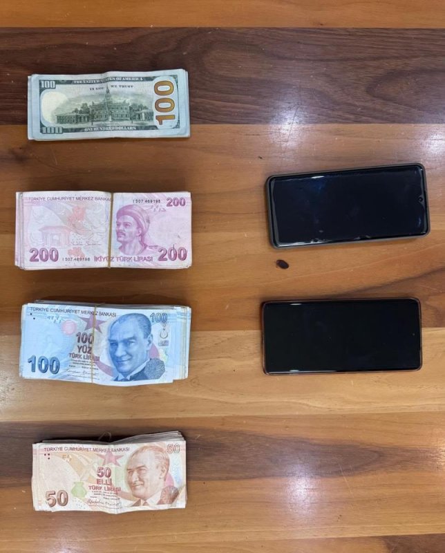 Yabancı Uyruklu Sahte Doktor Yakalandı: Evinden Ultrason Cihazı Bile Çıktı
