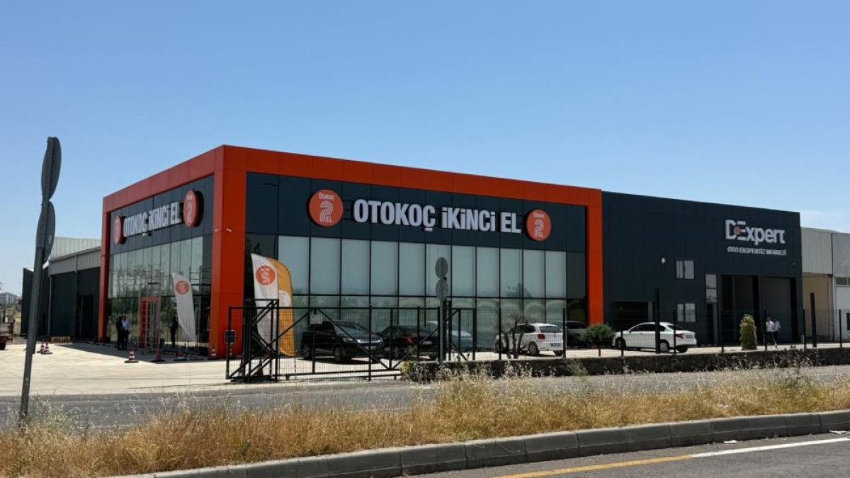 Diyarbakır'da Otokoç Binasına Silahlı Saldırı