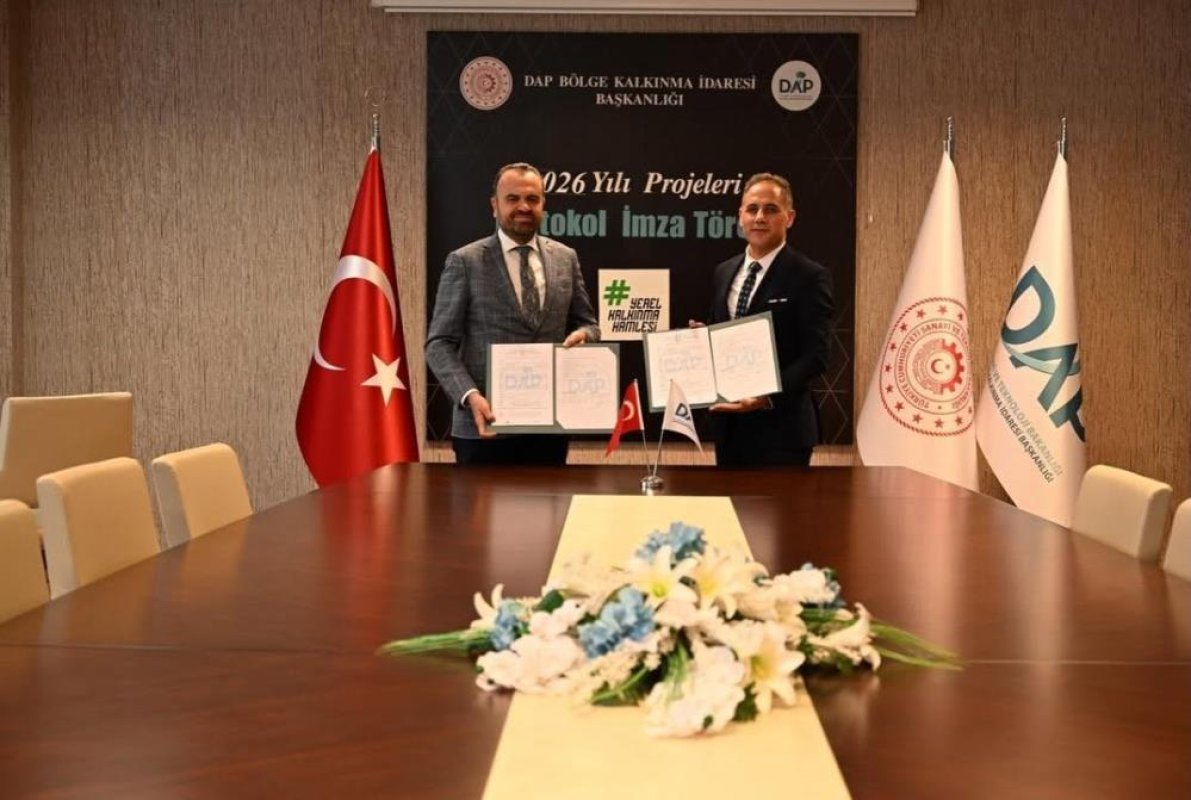 Kars'ta Buzağı Kayıplarını Azaltacak 15 Milyon TL'lik Proje Hayata Geçiyor