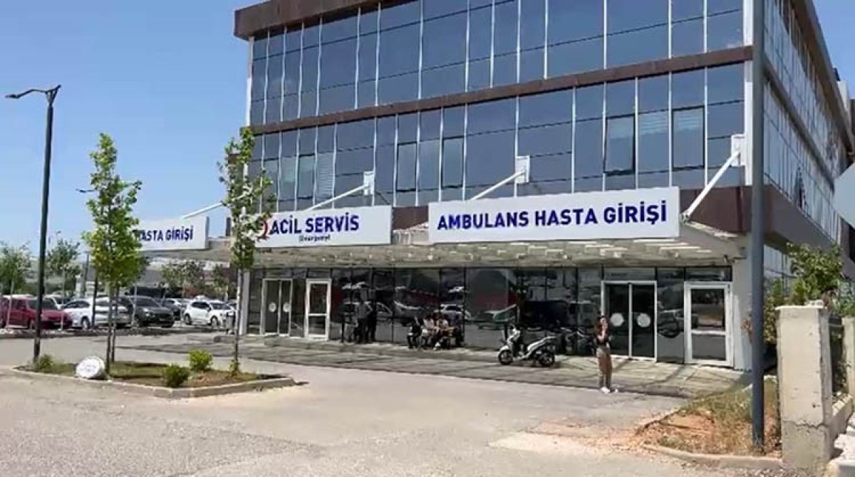 Gaziantep'te 25 fabrika işçisi zehirlenme şüphesiyle hastaneye kaldırıldı