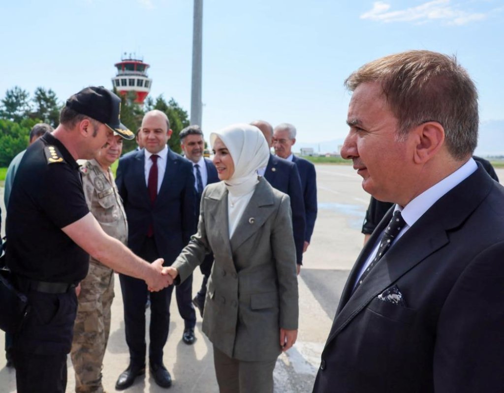 Aile ve Sosyal Hizmetler Bakanı Göktaş Erzincan'da