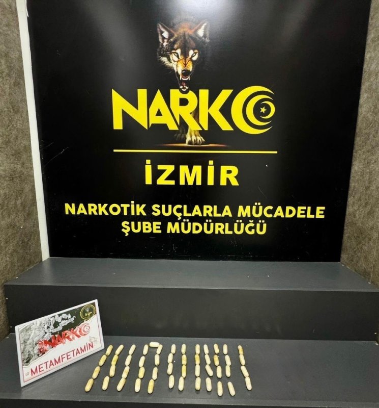 Midesinden 50 kapsül uyuşturucu çıktı
