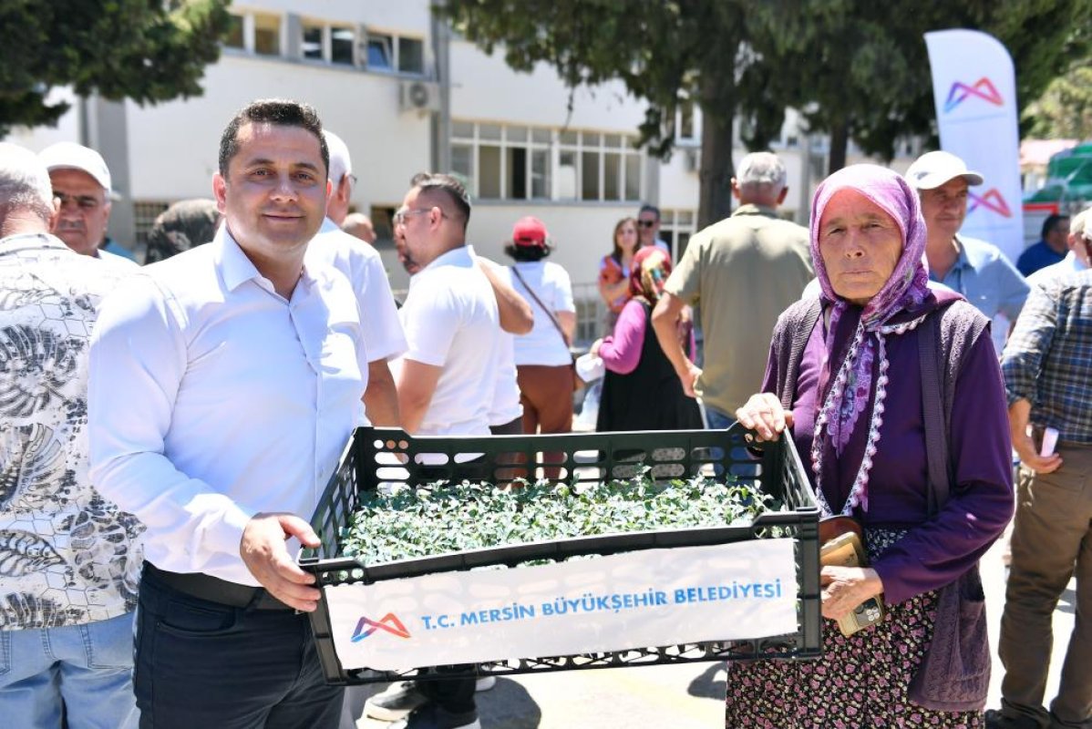 Gülnarlı üreticilere fide, ekipman ve sulama desteği