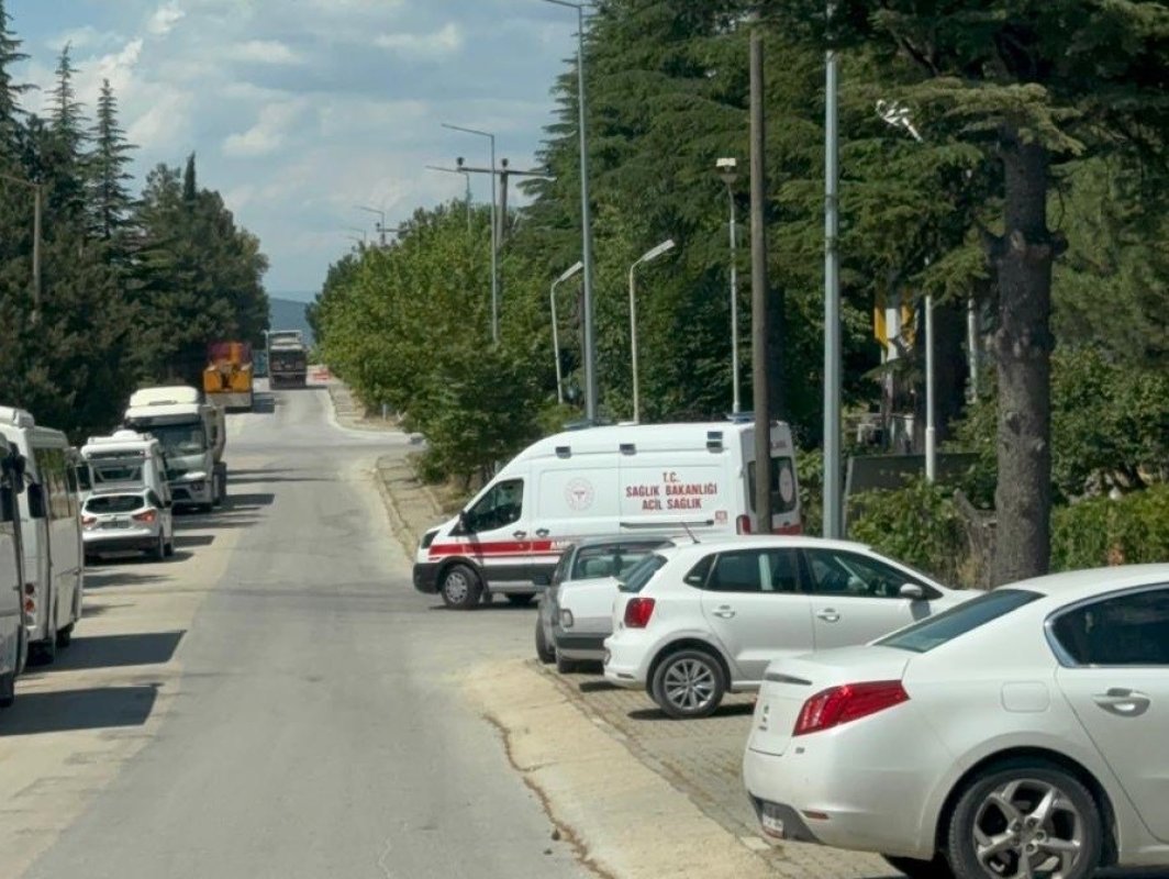  Bilecik'te granit fabrikasında patlama, 1 işçi yaralandı