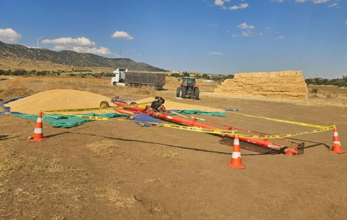 Hububat elevatörünün altında kalan 18 yaşındaki işçi hayatını kaybetti