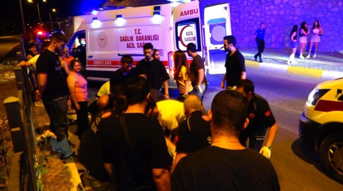 Tunceli'de motosiklet kazası: 2 yaralı