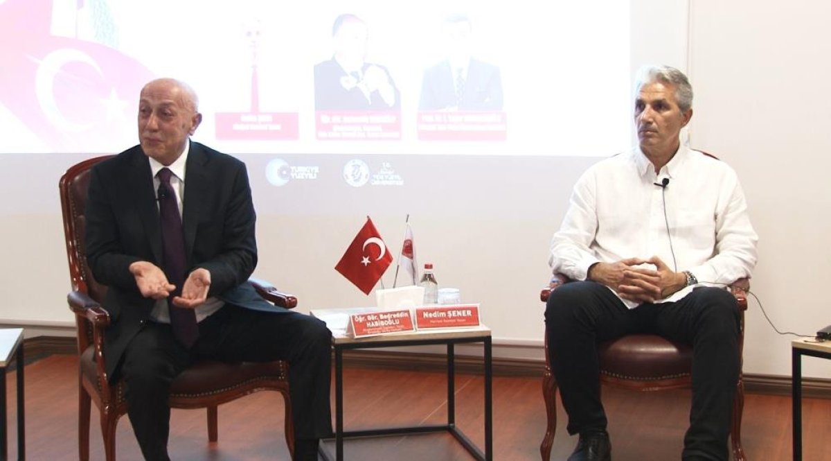 "15 Temmuz Bilinci" panelinde; FETÖ tehdidi ve gençlere bilinç çağrısı