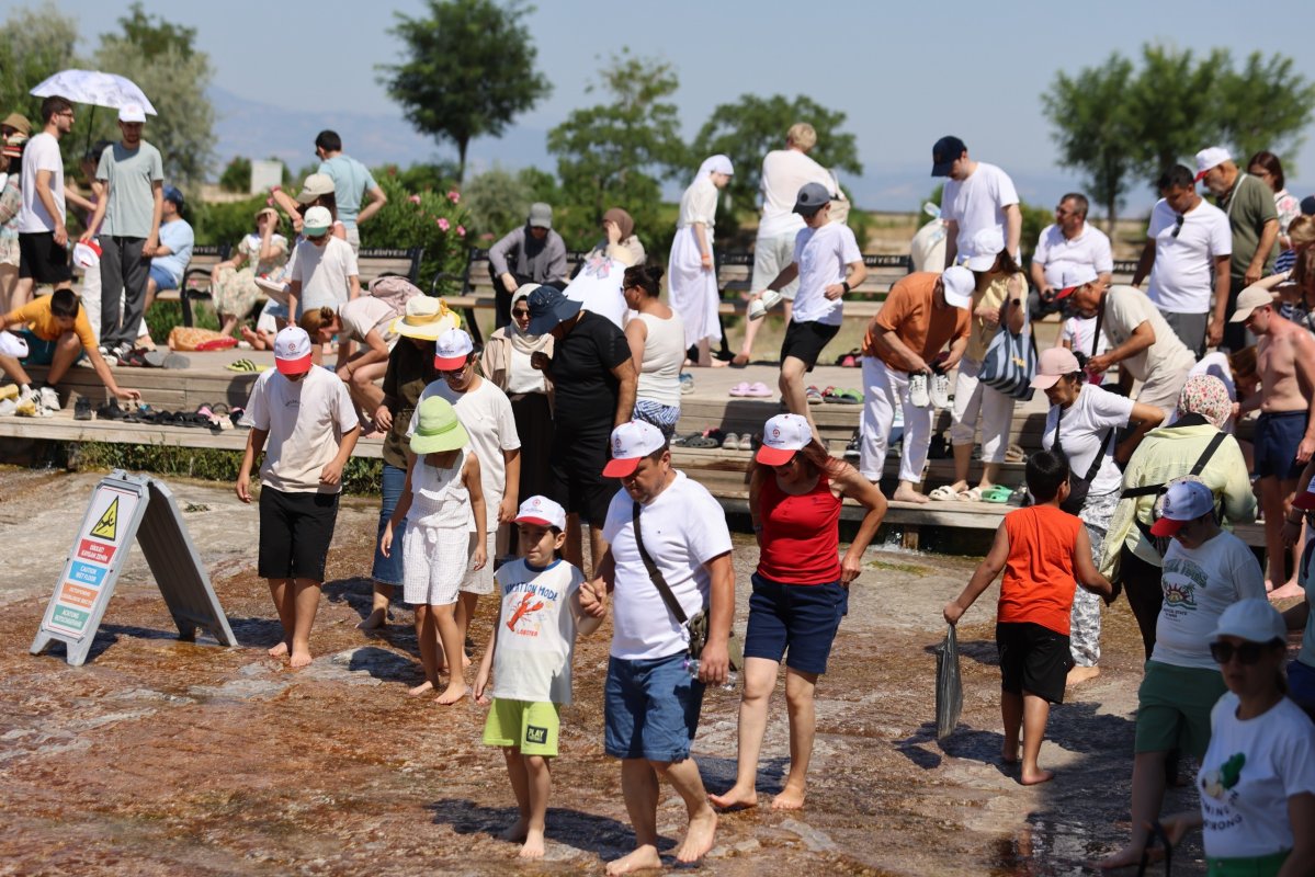 Satranç ustaları Pamukkale ve Hierapolis'e hayran kaldı