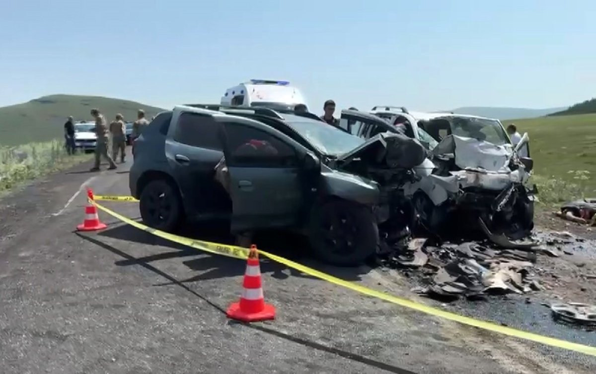 Ardahan'da kaza: 3 ölü, 3 yaralı