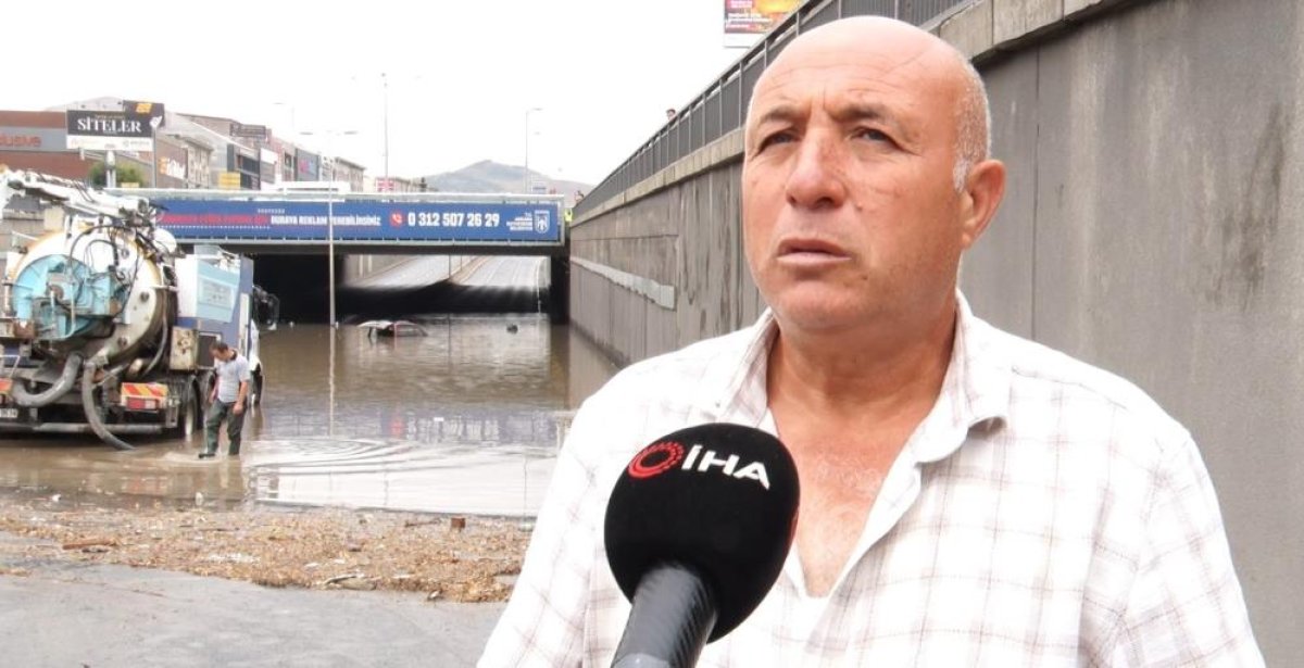  Ankara'da aracını sel sularına kaptıran adam gözyaşlarına hakim olmadı: "Arabam artık kullanılamaz halde, hala borcunu ödüyorum"