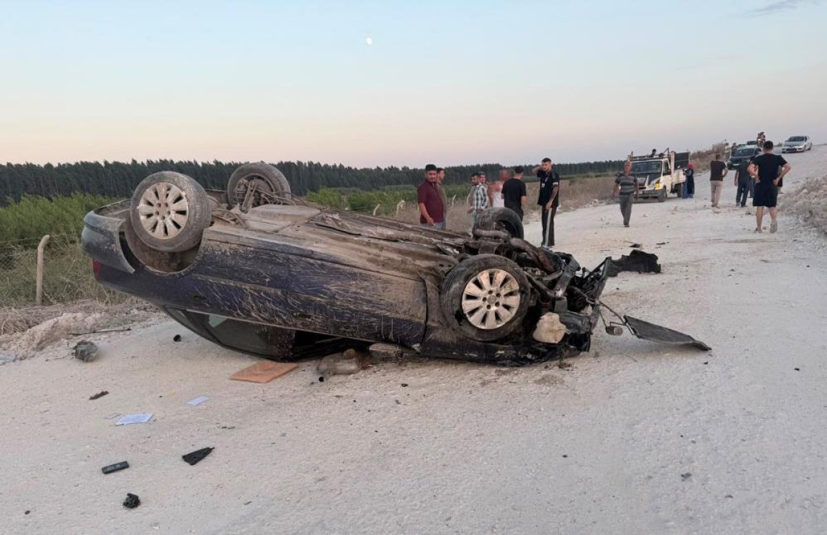 Mersin'de stabilize yolda otomobil takla attı: 1 ölü,1 yaralı