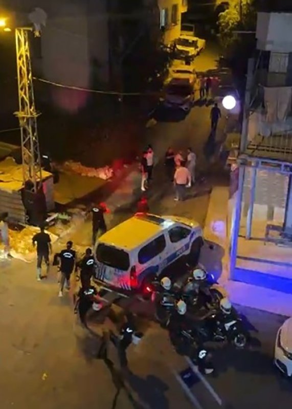  Mersin'de aile içi silahlı kavgada; balkondaki komşu vurularak öldü
