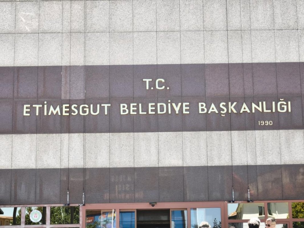  Etimesgut soruşturmasında Serpil Zengin ve Mutlu Kerimoğlu hakkında 250 milyon liralık rüşvet iddiası