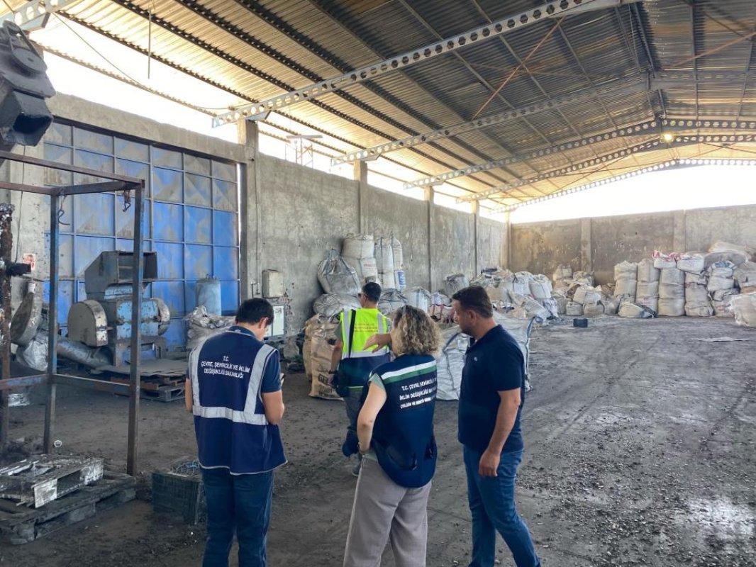 5 ilde denizlerde mikroplastik kirliliği denetimlerinde 47 milyon 599 bin lira ceza