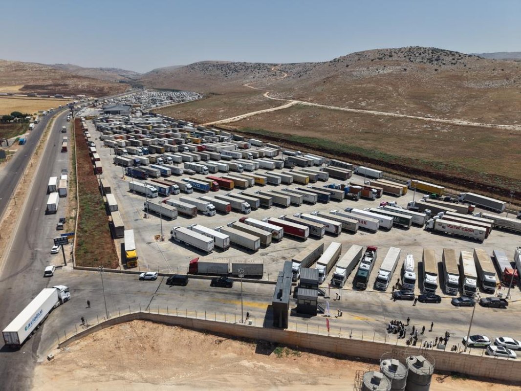  Arap Yarımadası ile ticarette kavşak nokta olan Cilvegözü'nden günde bin 500 tır giriş-çıkış yapıyor