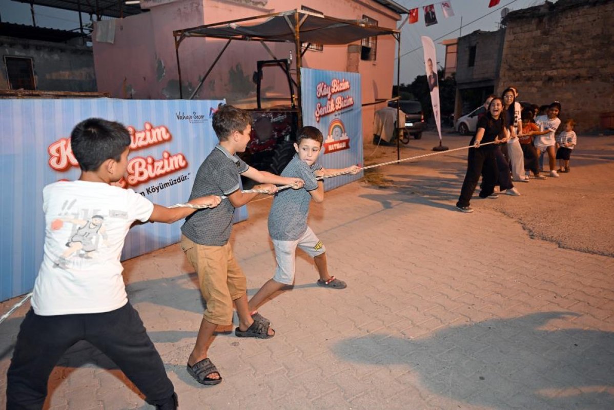 'Köy Bizim, Şenlik Bizim' coşkusu Tarsus’a taşındı