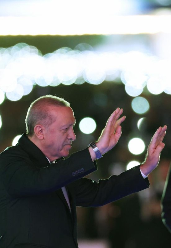 Cumhurbaşkanı Erdoğan: "Allah ömür ve sağlık verirse daha nice yıllar Türkiye'ye hizmet mücadelesi içinde olacağım"