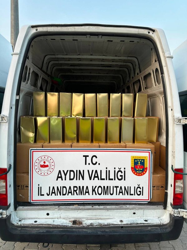Kuyucak'ta 780 bin TL değerinde taklit zeytinyağı ele geçirildi