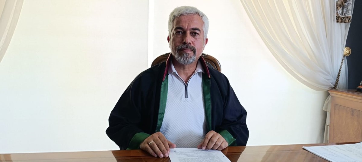 Öğretmen Ayla Kara'nın ailesinden, okula saldıran öğrencinin ailesine 5 milyon 100 bin liralık tazminat davası