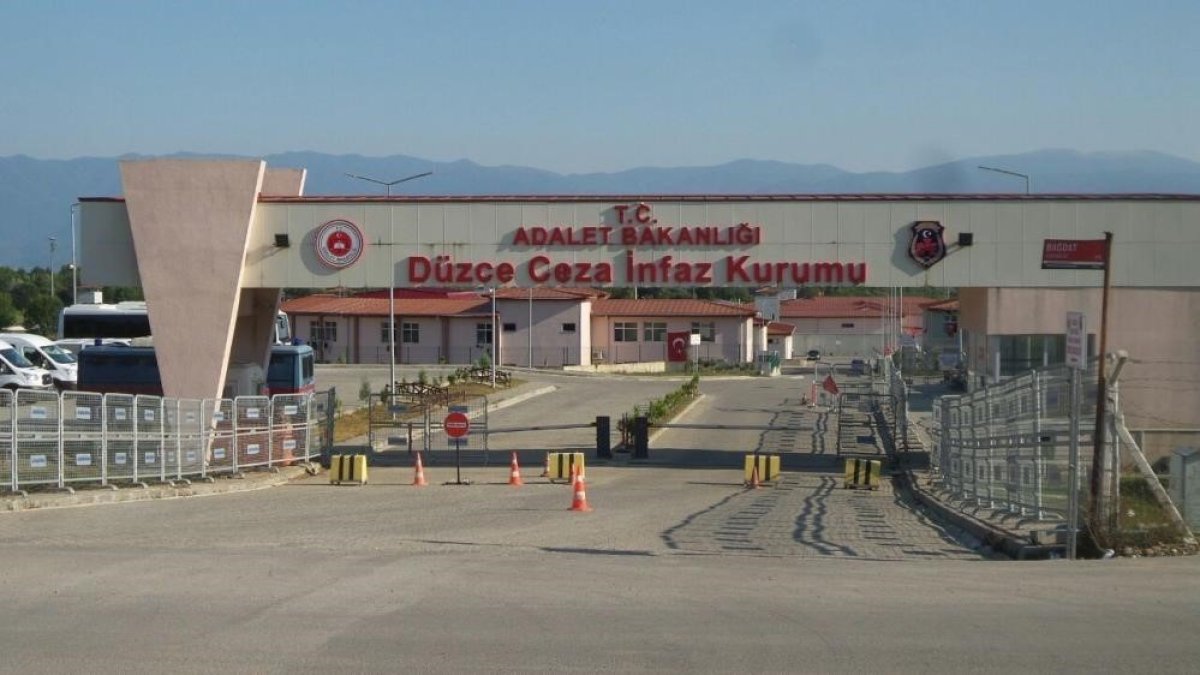 Düzce'de aranan 33 şahıs yakalandı, 20’si tutuklandı