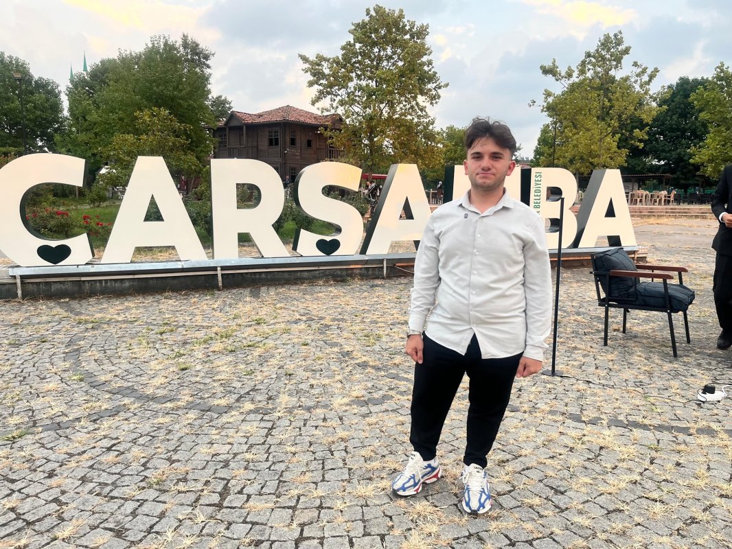 Cam kemik hastası Volkan'ın inanılmaz yürüyüş hikayesi