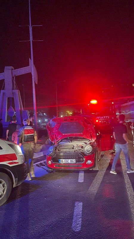 Batman’da iki otomobil çarpıştı: 3 yaralı