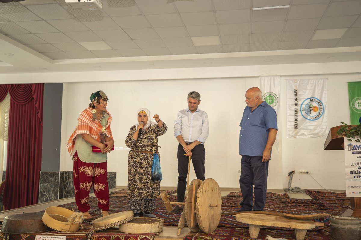 Mersin’de bilim ve kültür buluşması Yörük göçüyle başladı