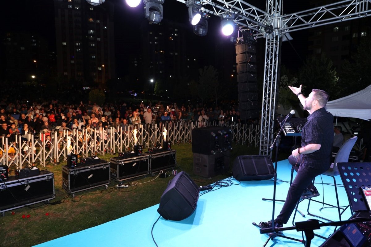 Melikgazi, mahalle konserlerine devam ediyor
