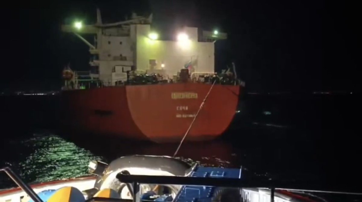 Marmara Adası açıklarında tanker makine arızası yaptı