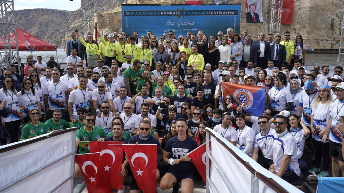 Rumkale’de festival heyecanı dragon bot ve yüzme yarışlarıyla sürecek