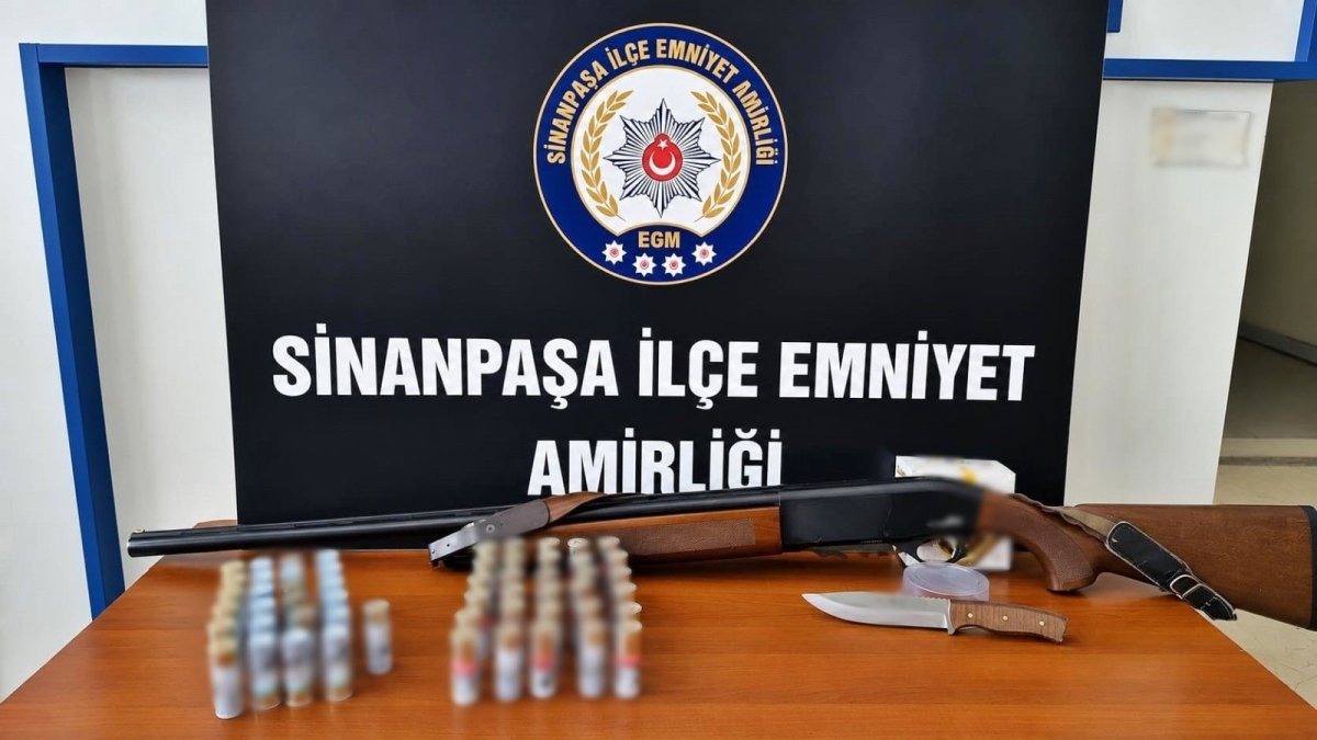 Sosyal medyadan silah ve mühimmat paylaşımı yapınca gözaltına alındı