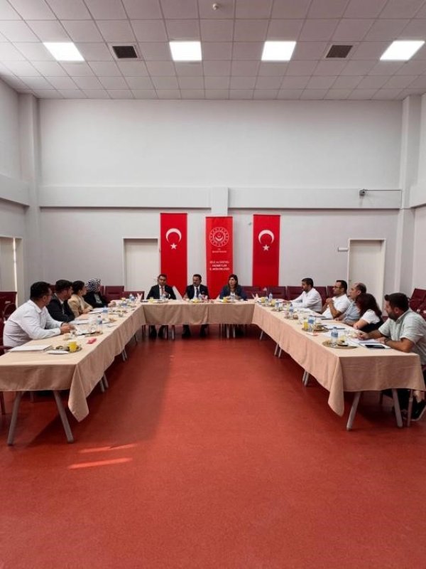 Bilecik'te kuruluş müdürleri aylık değerlendirme toplantısında buluştu