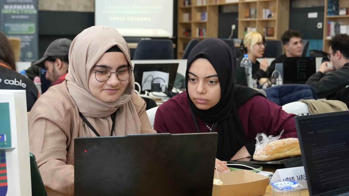 TÜRGEV'in yapay zekayı üretime taşıyan AI CRAFT projesi başladı