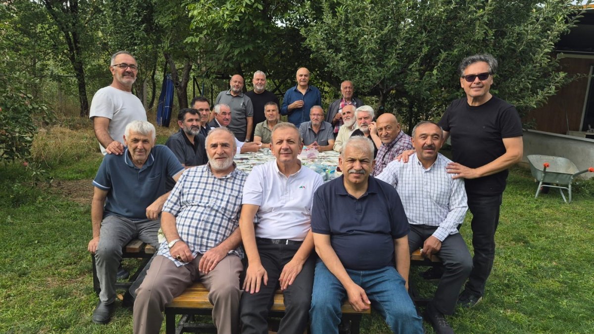 1986 Kırşehir İmam Hatip Lisesi mezunları 40. yıl buluşmasında bir araya geldi