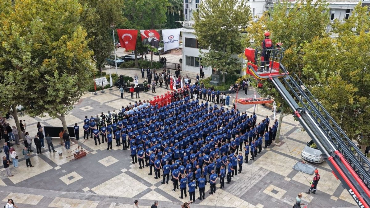 Denizli'nin ateş savaşçıları 312. yaşını coşkuyla kutladı