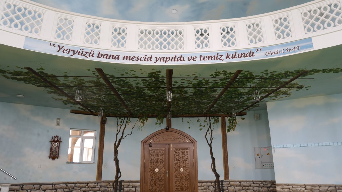 Kırşehir'de ‘cennet tasvirli' Hamidiye Camii ilgi odağı oldu