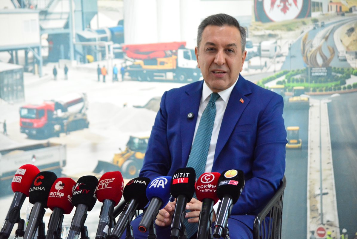 Sungurlu Belediye Başkanı Muhsin Dere: "2,5 yılın sonunda, vaat ettiğimiz 20 projemizin 12'sini tamamladık"