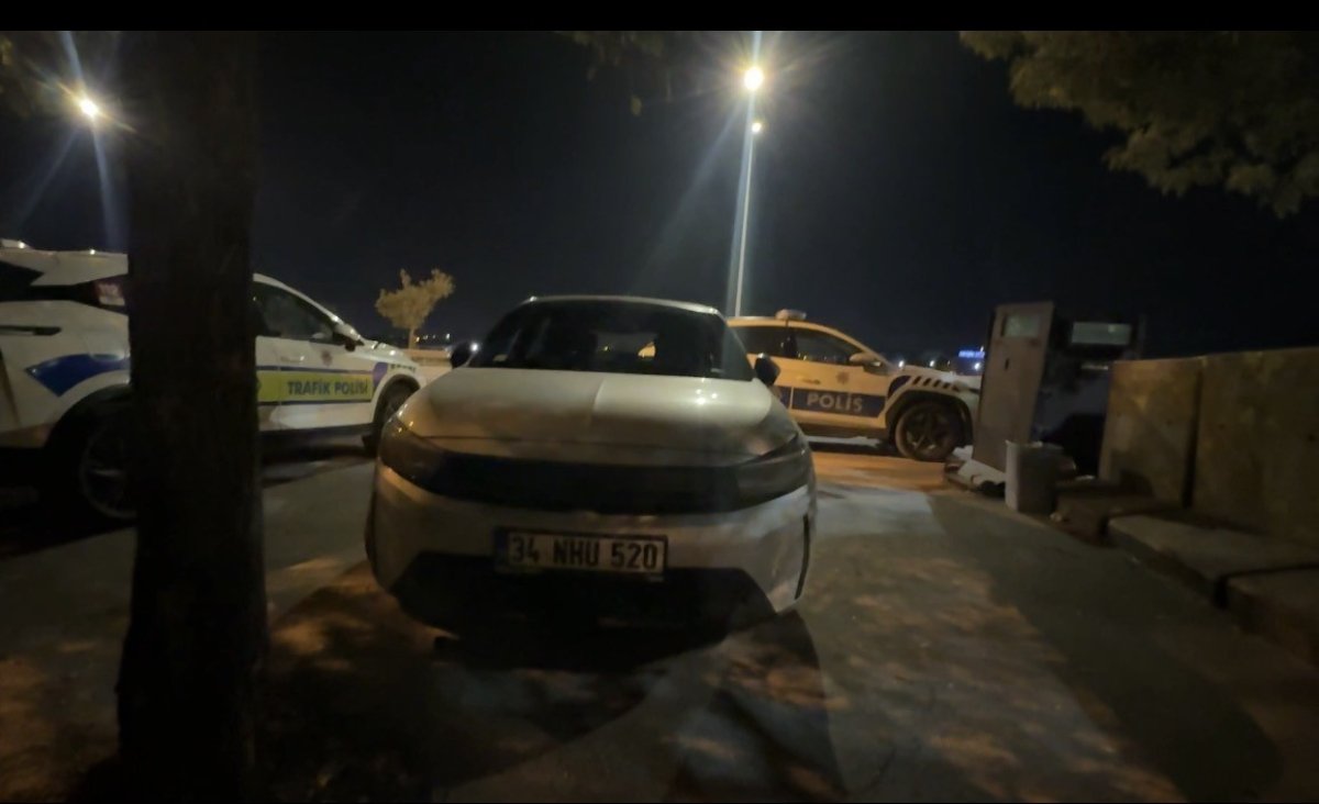 Kiraladığı araç çalıntı çıkan sürücü polisin uygulamasında şok oldu
