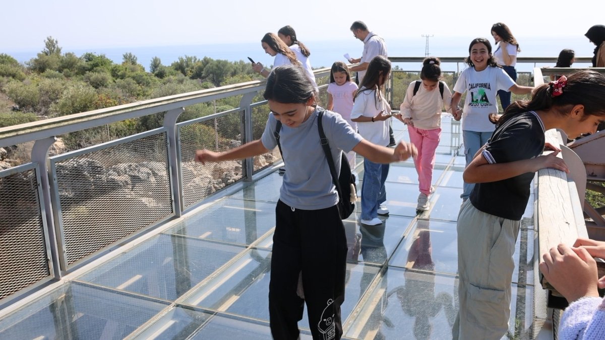 Mersin'de anne ve kızlar unutulmaz bir gün yaşadı