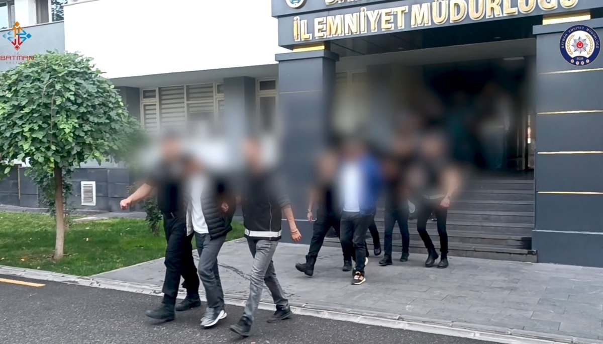 Batman'da uyuşturucu operasyonları: 7 tutuklama