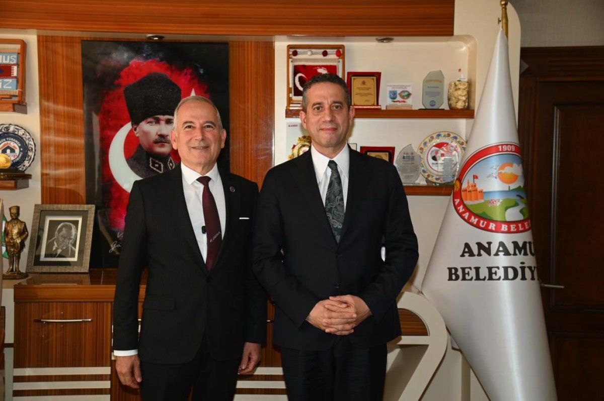 CHP Grup Başkanvekili Ali Mahir Başarır Anamur’da Vatandaşlarla Buluştu