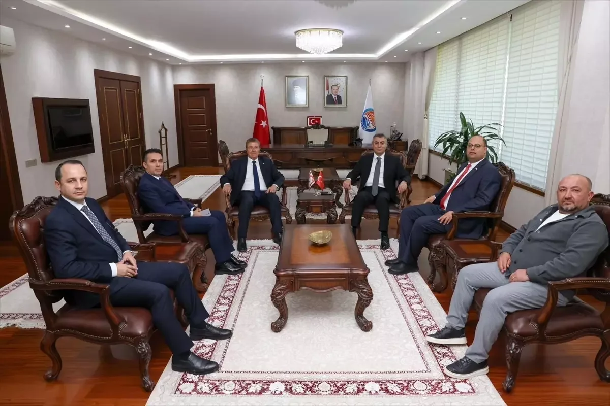 KKTC Başbakanı Üstel’den Mersin Ziyareti